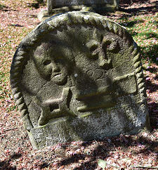 1682 Gravestone