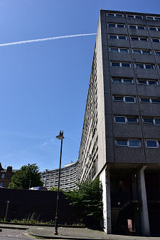 Cables Wynd House